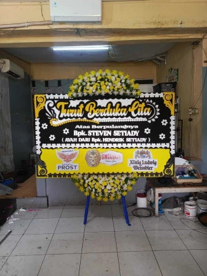 Papan Bunga di Panunggangan Barat